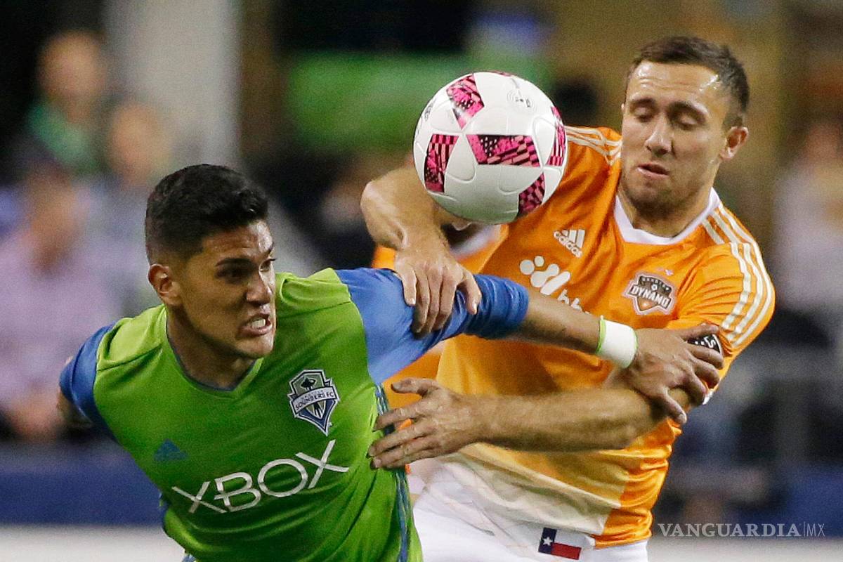 $!Una firma más y Tony Alfaro será nuevo refuerzo de las Chivas