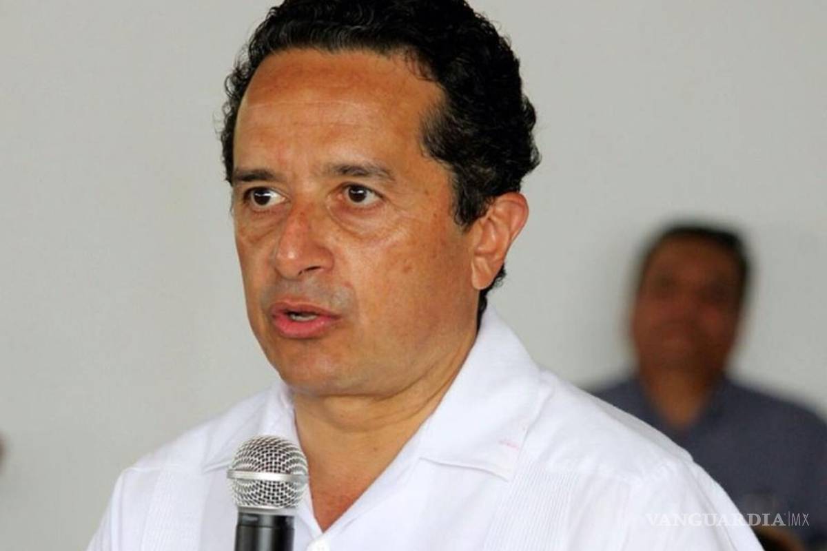 PRD le ofrece candidatura a Carlos Joaquín para Quintana Roo