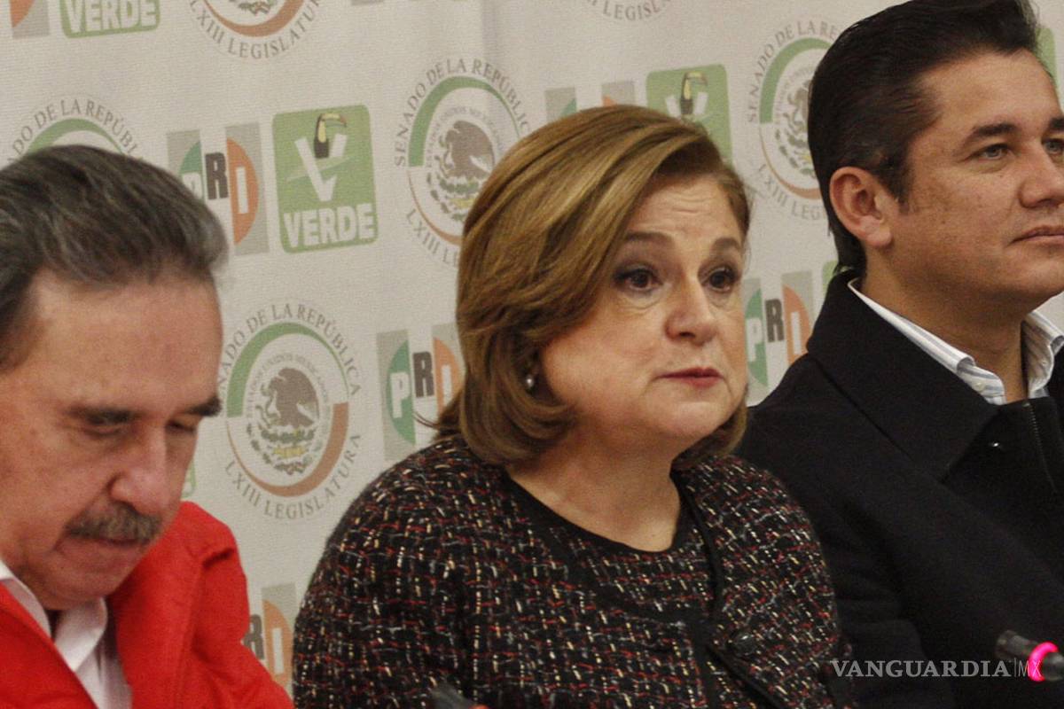 Pedirán comparecer a Arely Gómez y Claudia Ruiz Massieu por defensa de Moreira