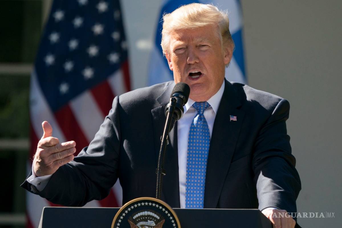 Dan revés a parte del veto de Trump a militares transexuales en el Ejército de EU