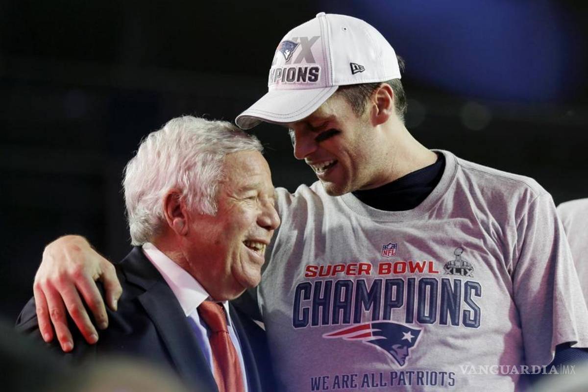 $!Putin le robó el anillo del Super Bowl al dueño de los 'Pats' y él lo quiere de regreso