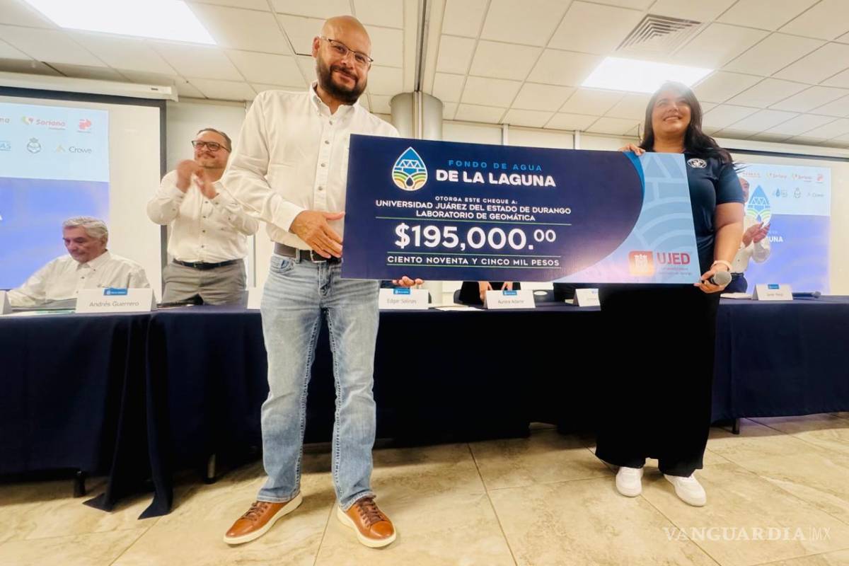 $!Diagnóstico y mapeo para el control del carrizo de la UJED de la Facultad de Ciencias Biológicas, Laboratorio de Geomática, ganadores del tercer lugar.