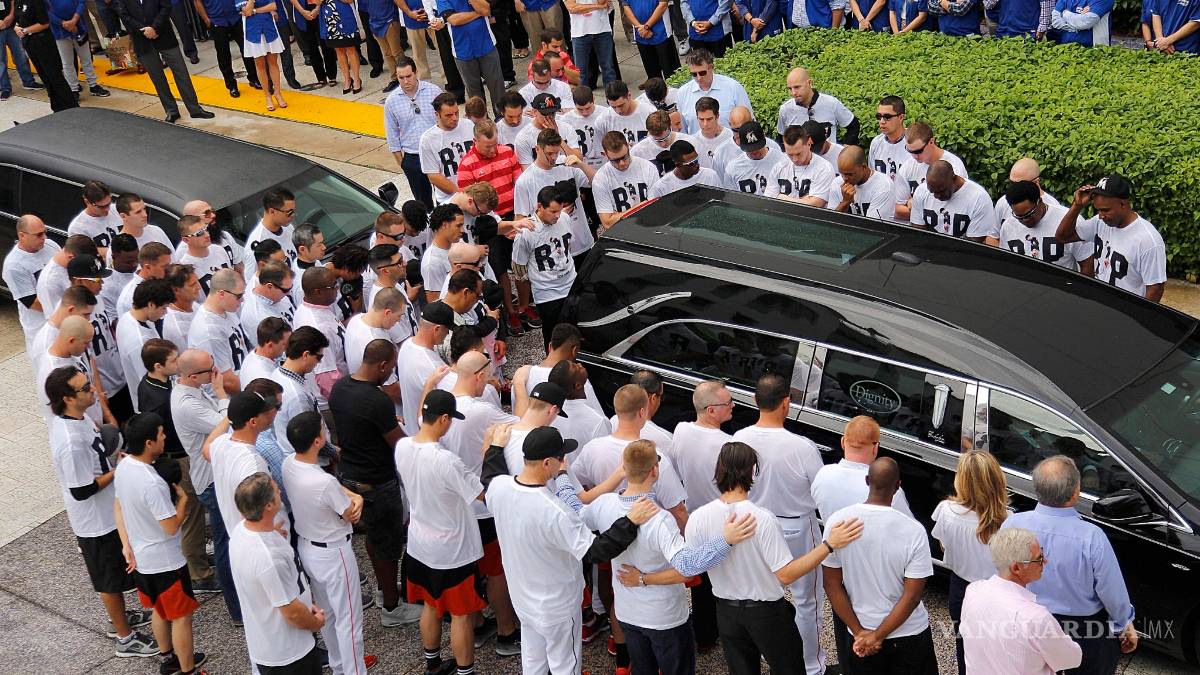 Así fue como los Marlins y fanáticos dieron el último adiós a José Fernández