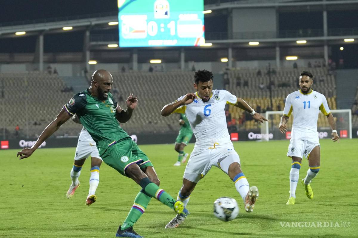 Caos en Copa de África por brote de COVID-19; jugadores podrán ser porteros