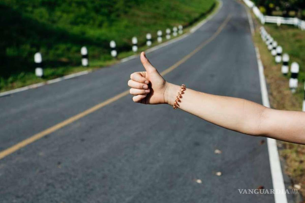 Buscan ‘raid’ estudiantes de Saltillo para viajar en puente... pese a riesgos