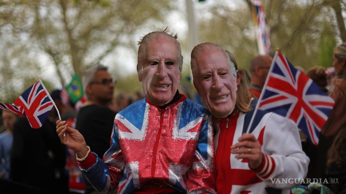 Así inicia el reinado del Carlos III tras una larga espera para ser el monarca británico (fotos)