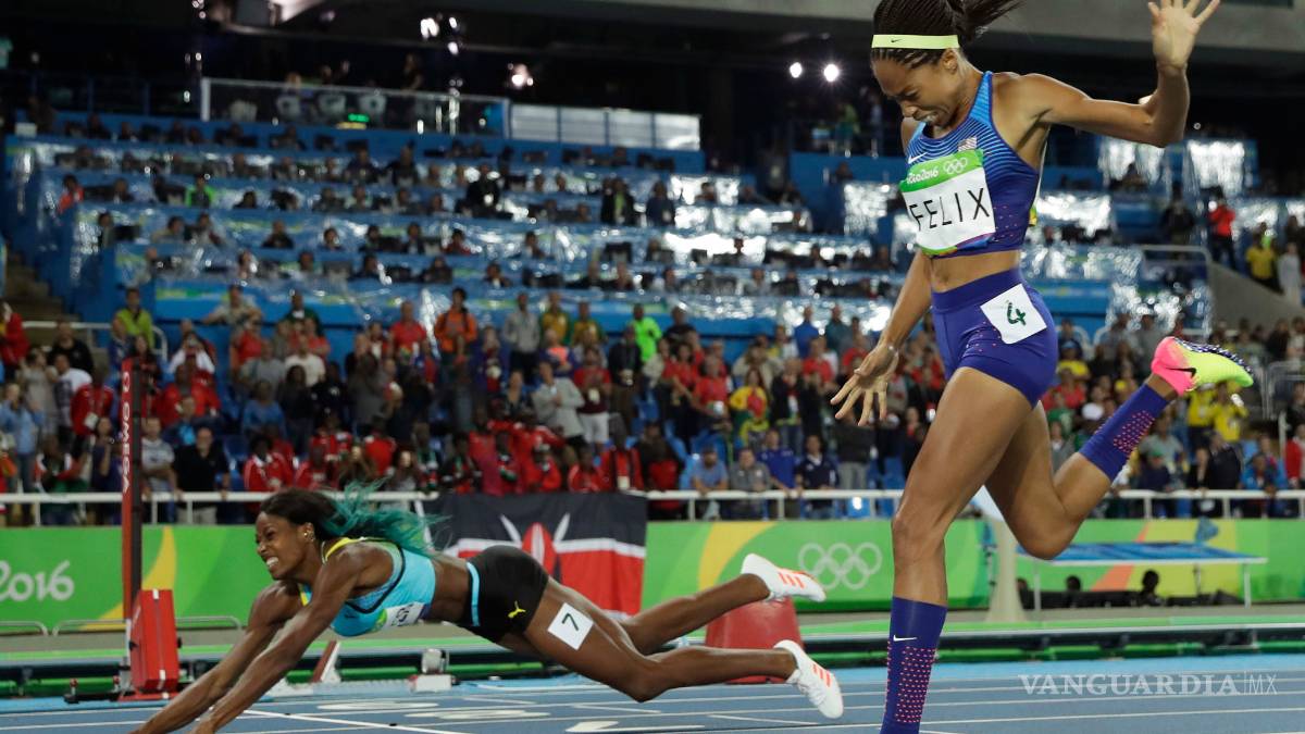 Shaunae Miller cierra con 'clavado' en 400 metros planos para llevarse el oro