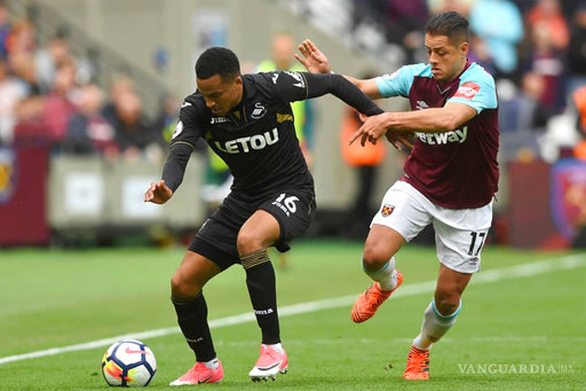 'Chicharito' fue titular en victoria del West Ham
