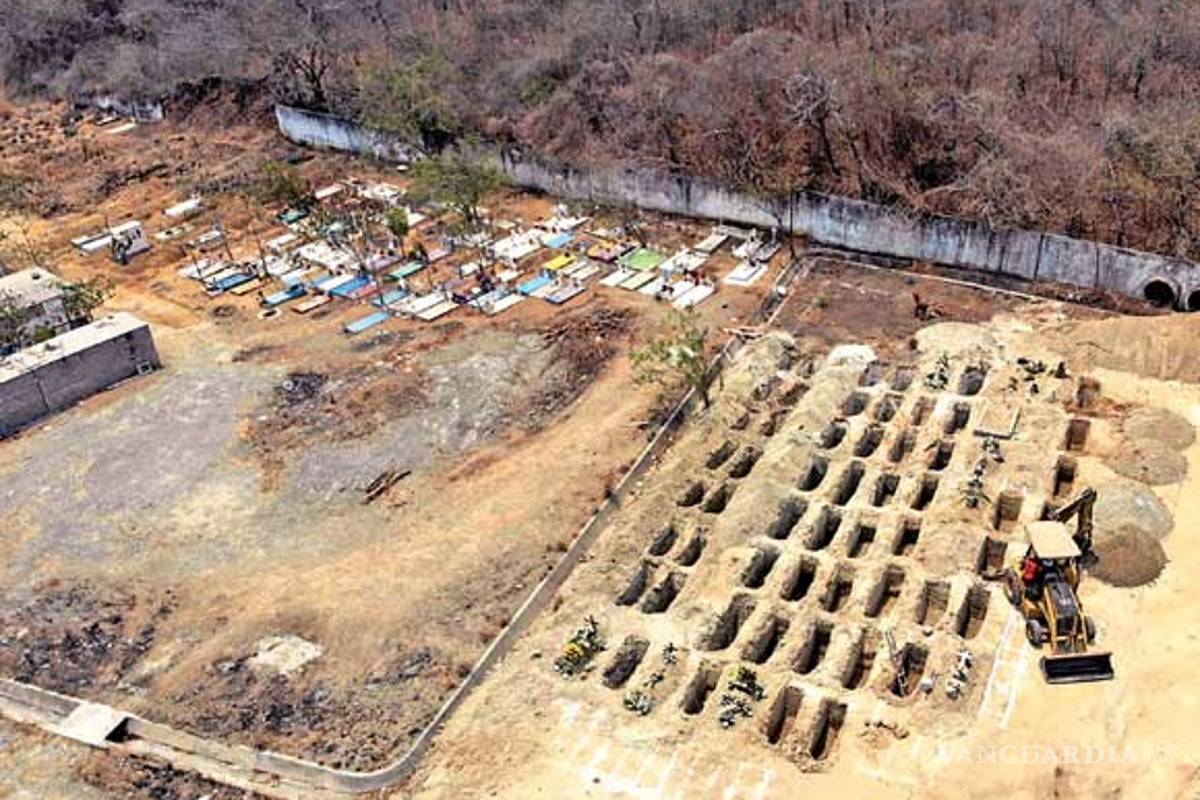 Saturan hospitales en Acapulco; atienden en la calle