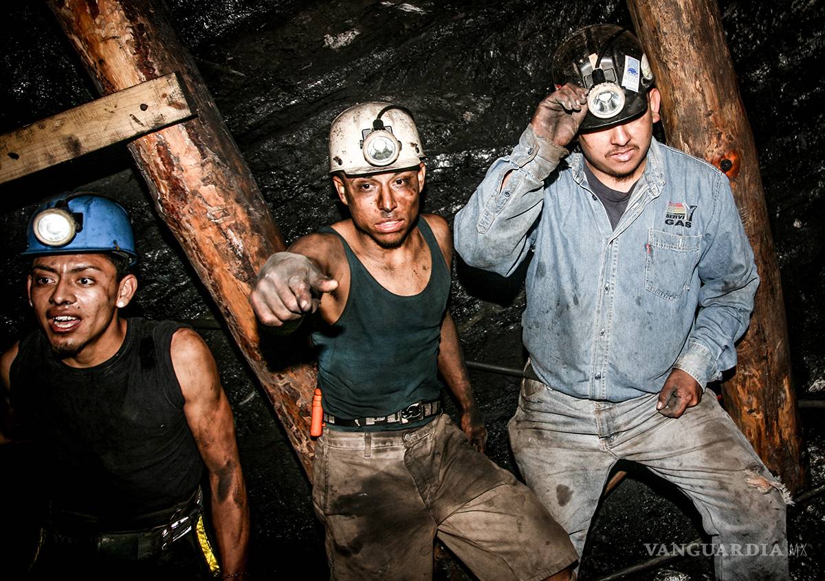 $!Los mineros y su lucha contra el vaho del diablo (gas metano)