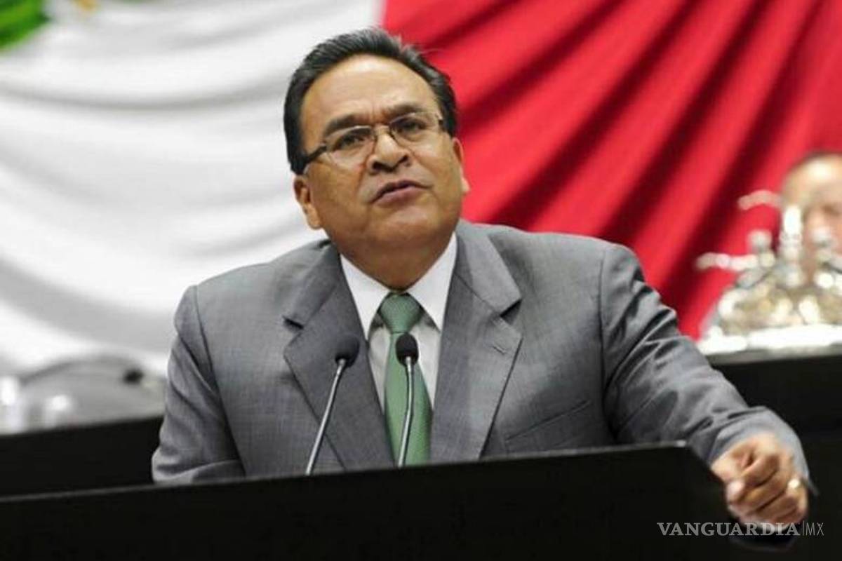 Asegura senador por Coahuila no tener seguidores web 'fantasmas'