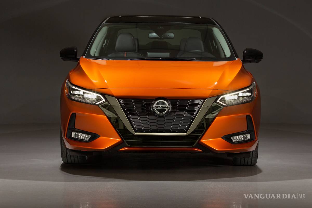 $!Nissan Sentra 2020 es un compacto más extrovertido y refinado