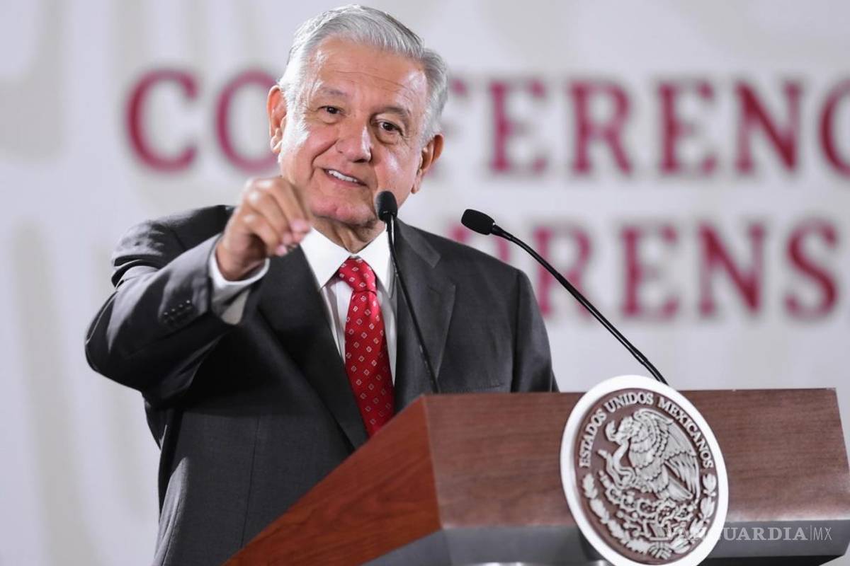 AMLO exige a partidos 'progresistas' devolver mitad del dinero que el INE les asignó
