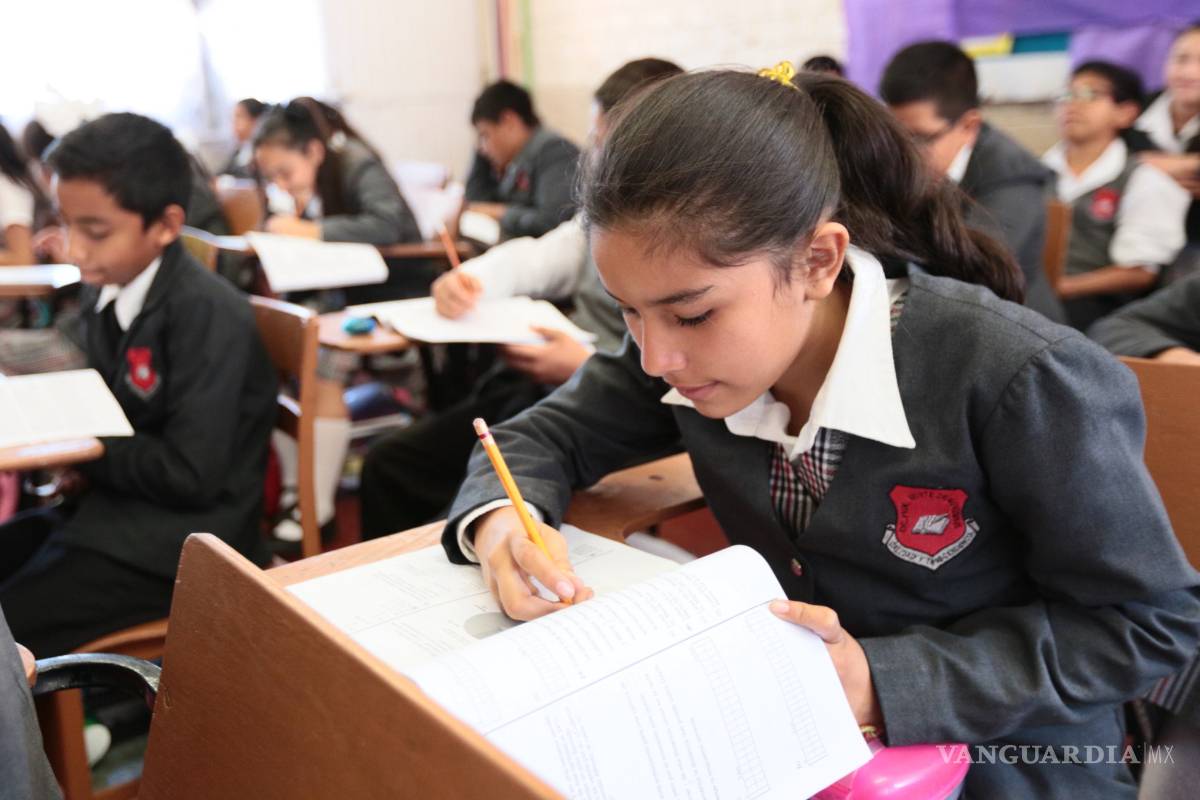 Participan 57 mil alumnos en la Olimpiada del Conocimiento