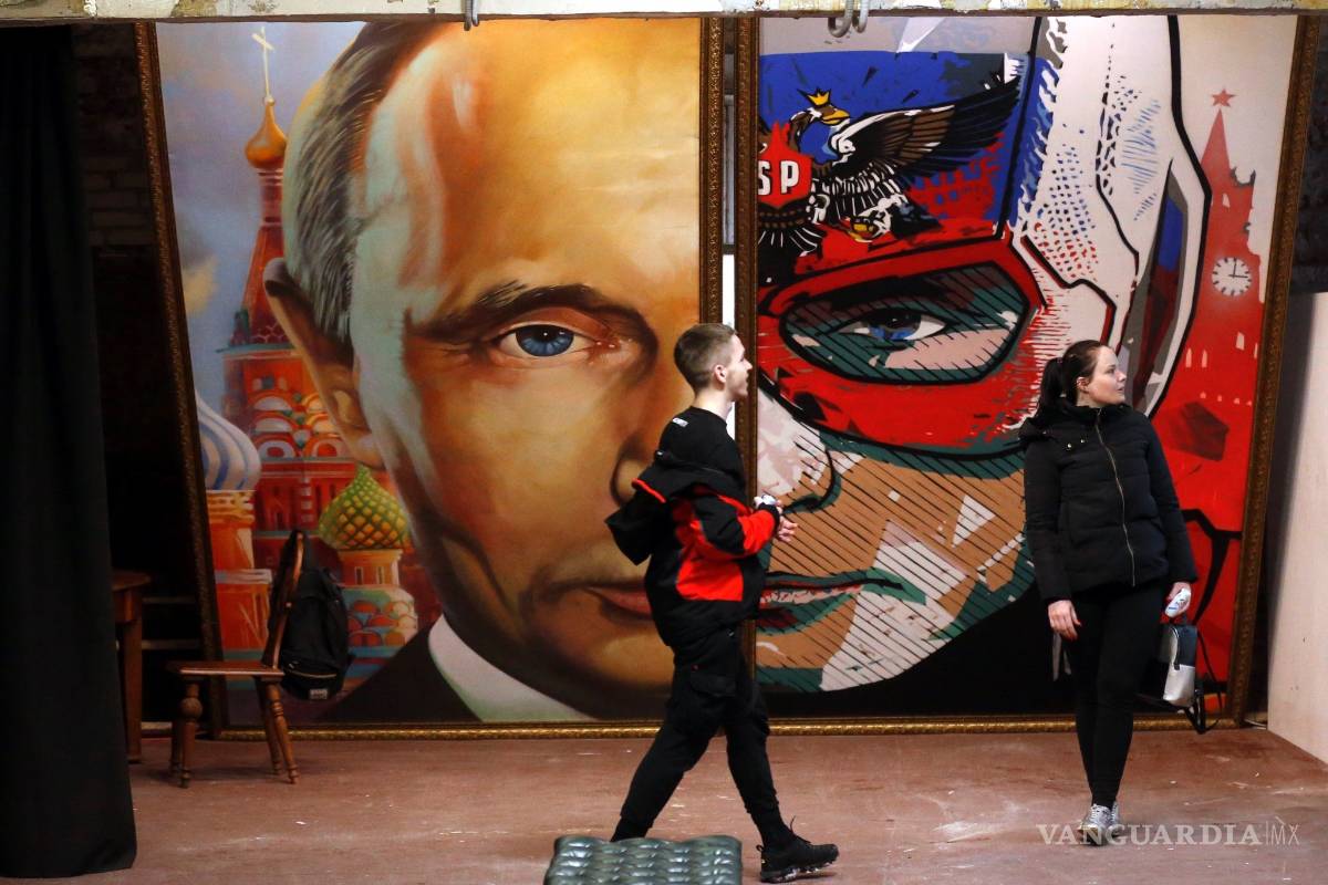 Superputin, el presidente con poderes sobrenaturales