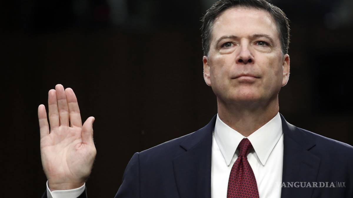 Exdirector del FBI acusa a Trump de difamarlo