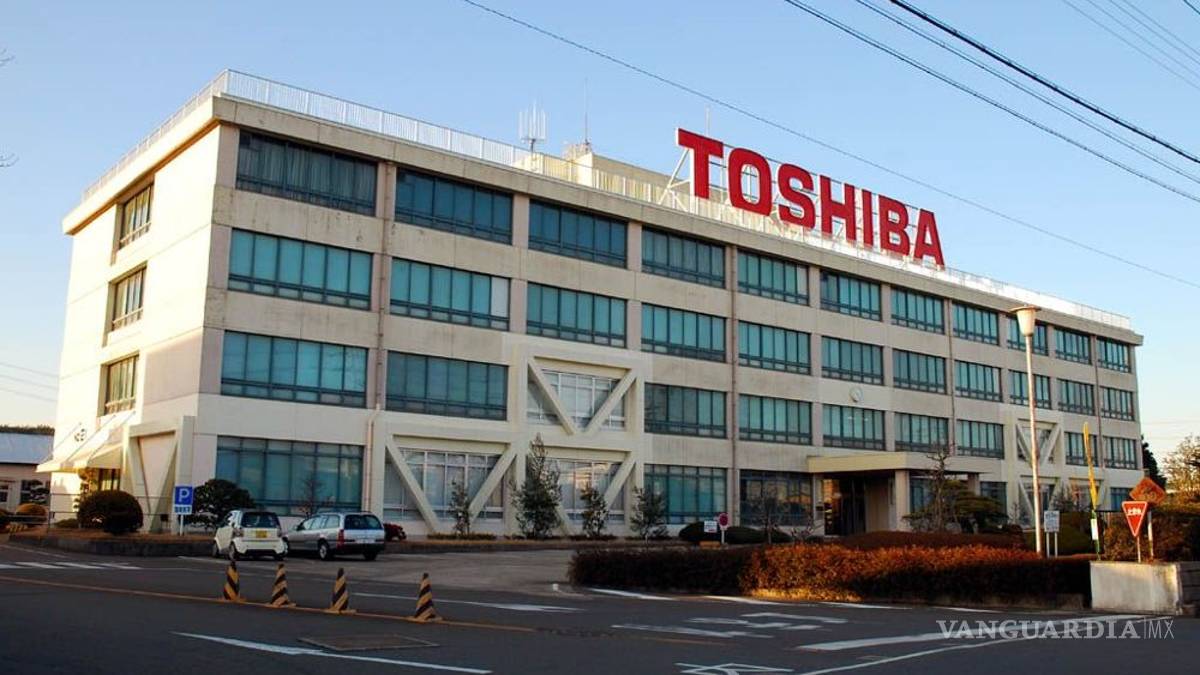 En los próximos cinco años Toshiba prescindirá de unos 7 mil empleados