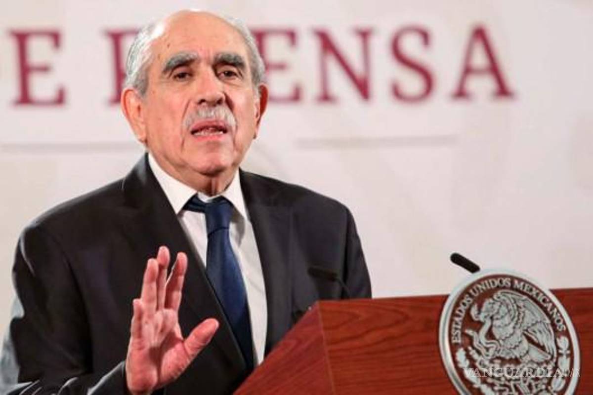 Indaga UIF a empresarios por supuesto daño a CFE