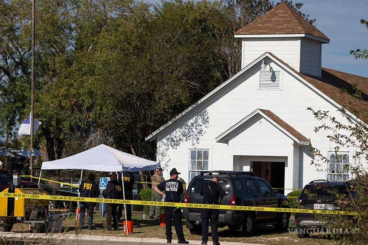 26 muertos por tiroteo en iglesia bautista de Texas, entre ellos niños