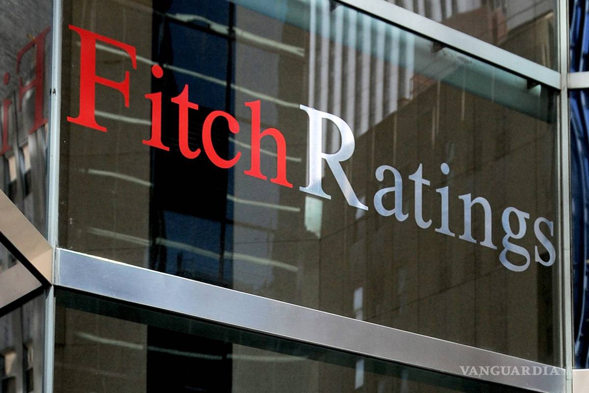 Prevé Fitch impacto inflacionario en seguros