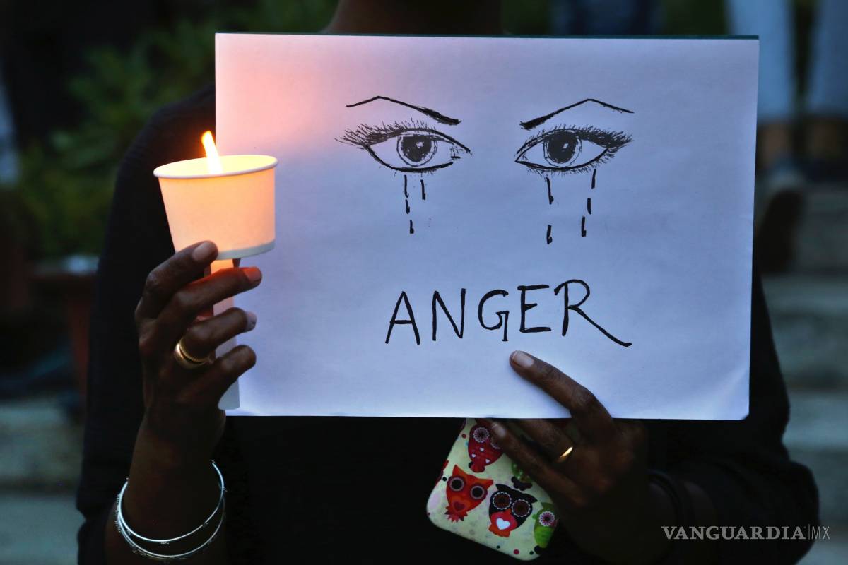 Violan y queman viva a chica de 16 años en India