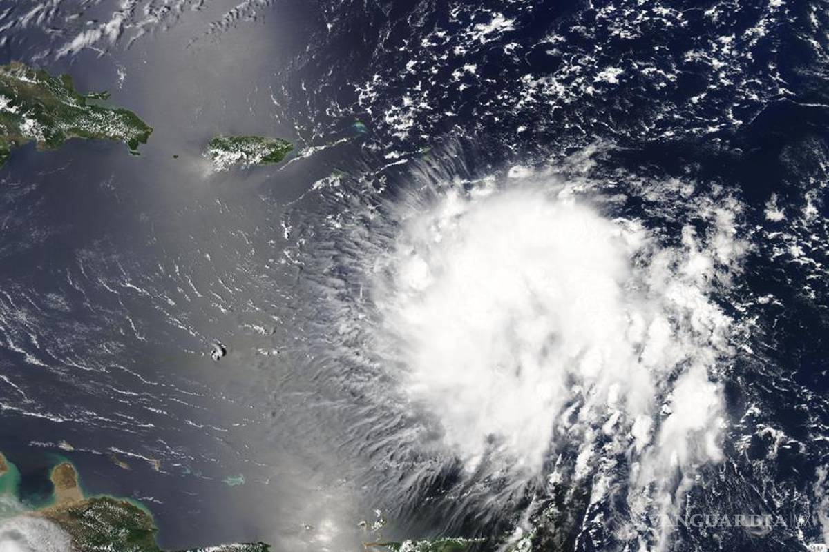 Dorian gana fuerza se enfila a Puerto Rico con vientos de 60 millas por hora