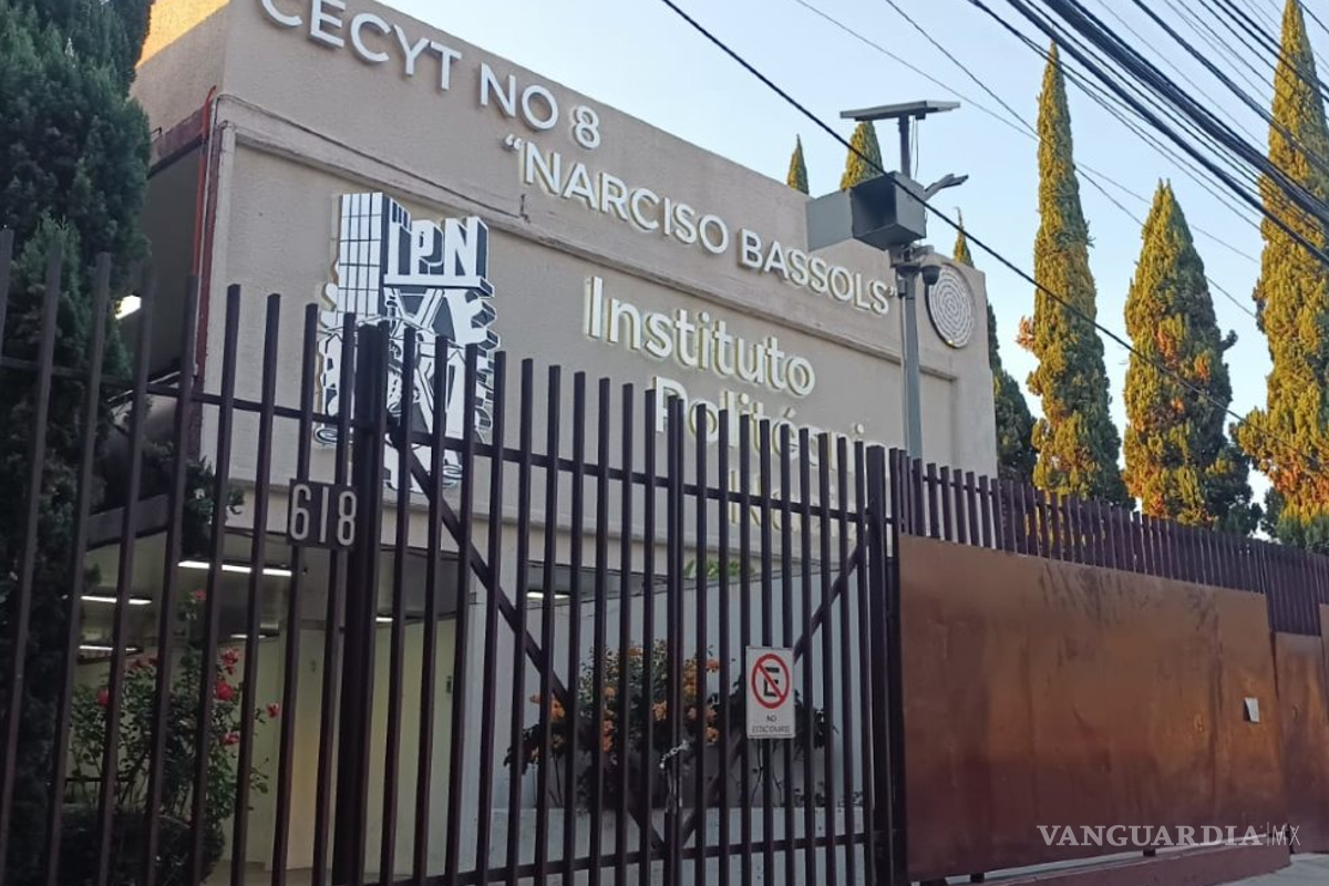 IPN ya investiga agresión que recibió profesor de parte de mujeres