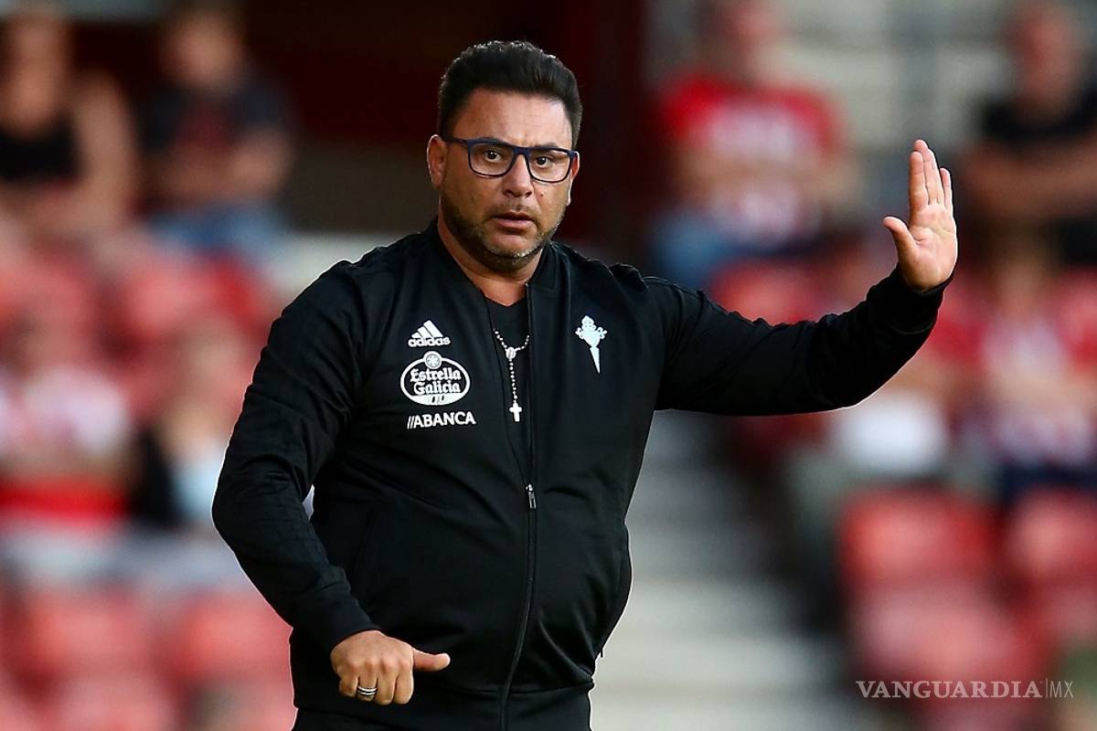 'Me dieron muchos palos en la espalda'; Antonio Mohamed