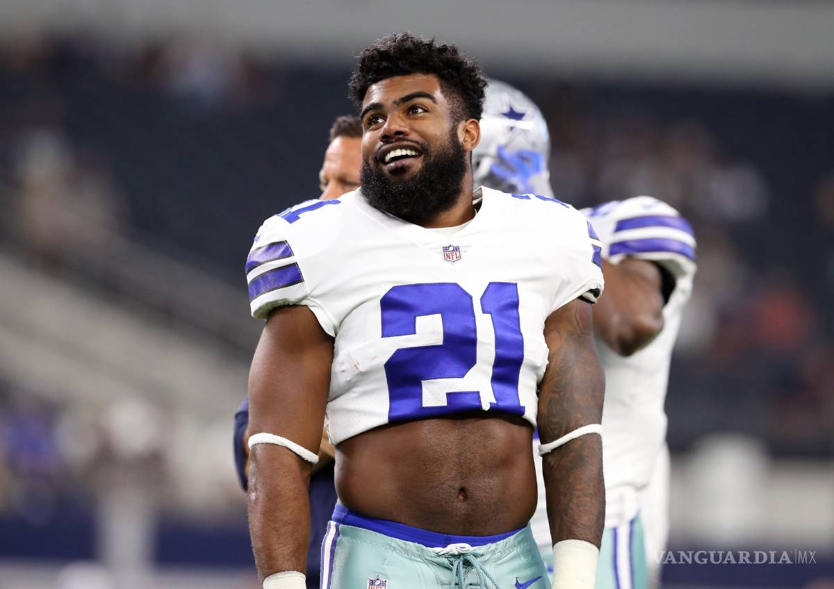 $!Ezekiel Elliot entrena en México con un Salón de la Fama de la NFL
