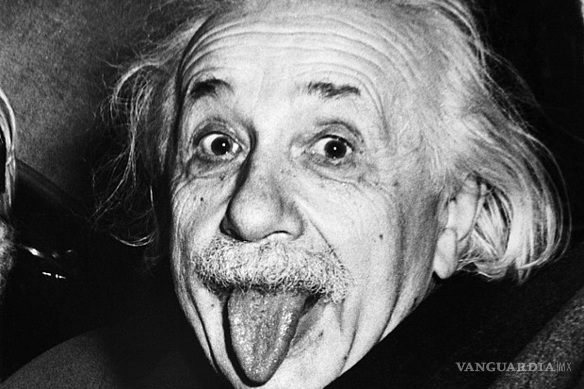 ¿Por qué Albert Einstein sacó la lengua en esta foto?
