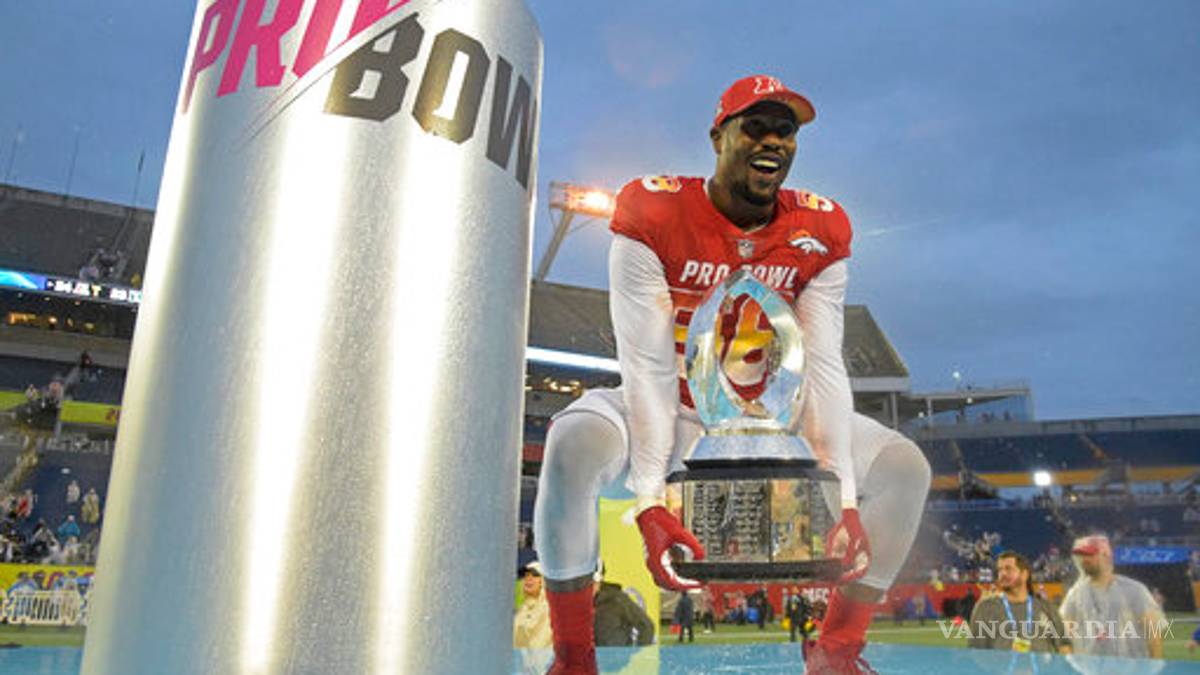 Von Miller se convierte en agente de Kirk Cousins, lo quiere en Broncos