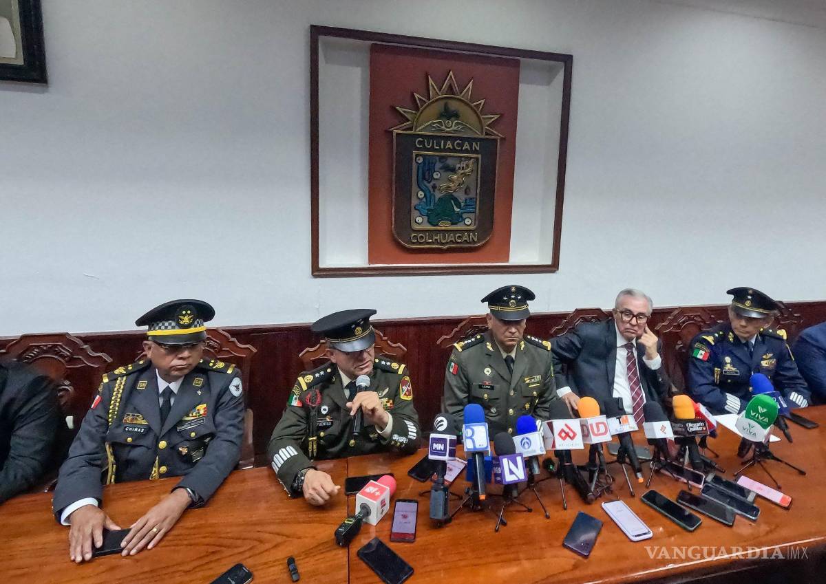 $!Diez funcionarios y exfuncionarios de alto nivel del estado de Sinaloa fueron acusados formalmente.