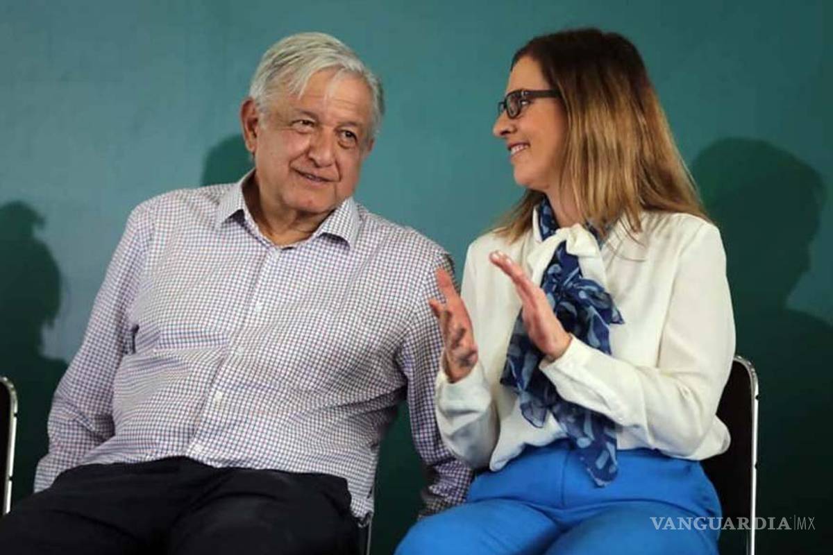 Beatriz Gutiérrez felicita a López Obrador por sus 100 días como presidente