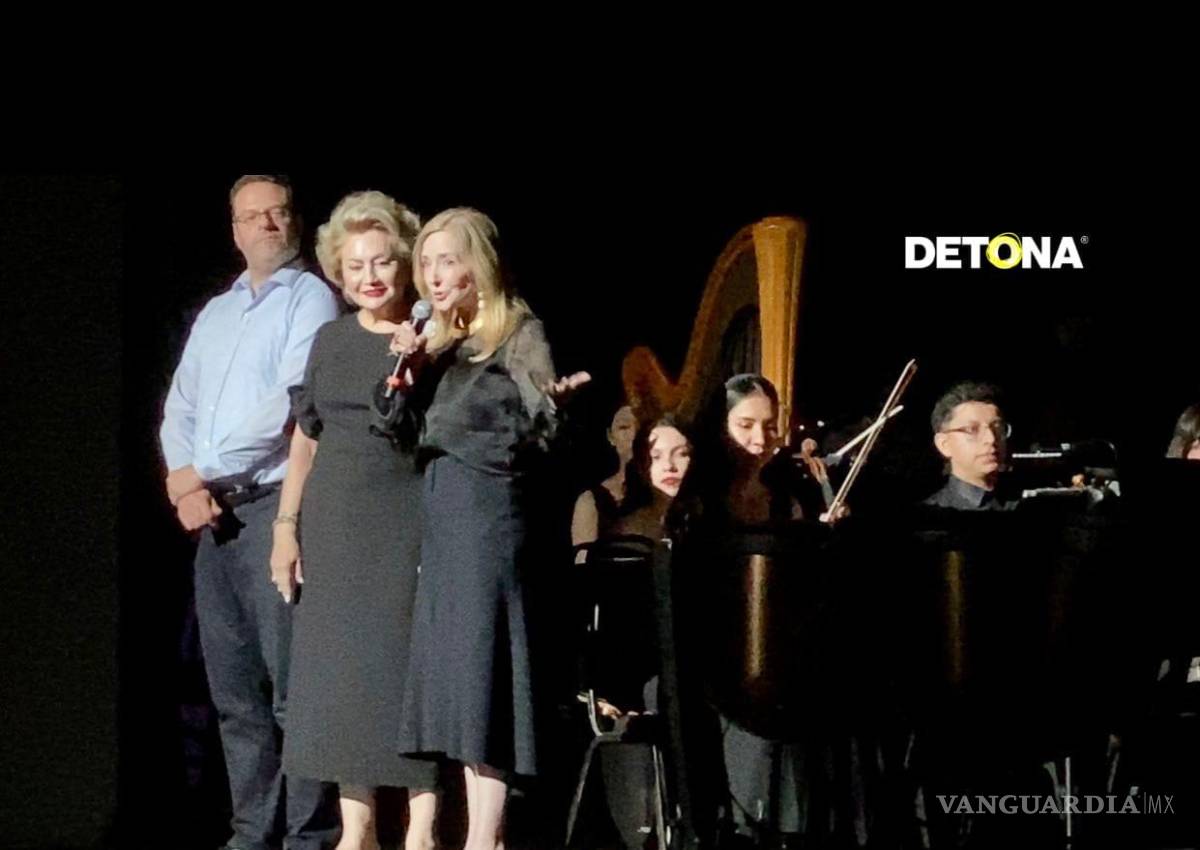 $!De derecha a izquierda, Bárbara Herrera de Garza Sada, Hilda Ochoa y Ricardo Marcos.