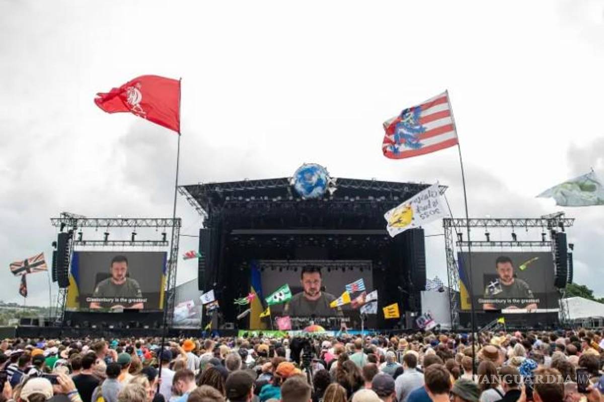 ´Rusia nos robó la paz’: Zelensky pide apoyo en el Festival de Glastonbury