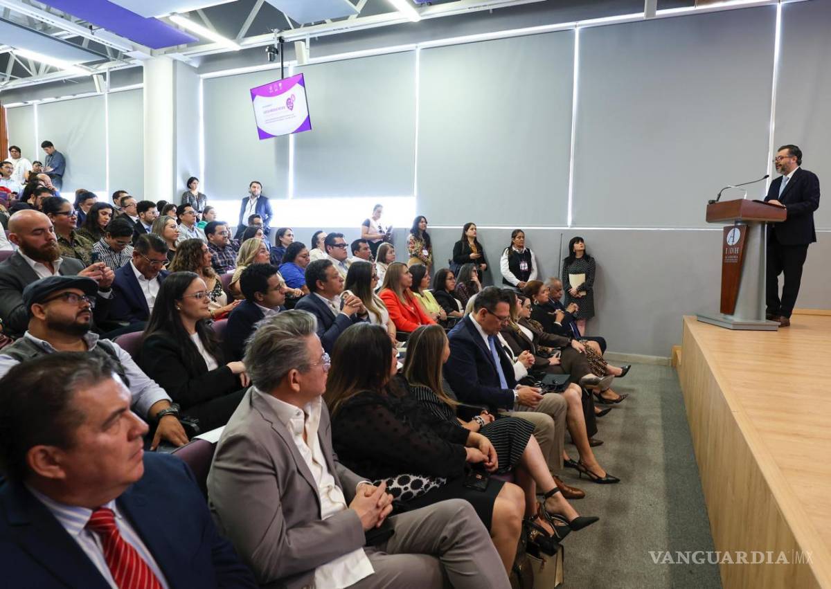$!El objetivo del seminario es fortalecer la cultura democrática y el vínculo entre instituciones y sociedad.