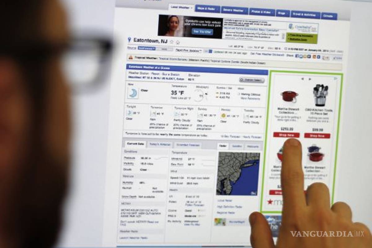 ¿Por qué ese anuncio de Internet no deja de perseguirme?