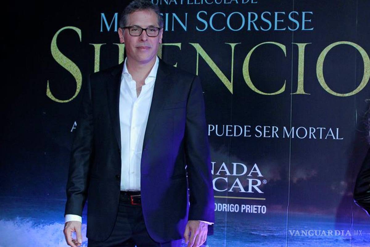 Afirma Rodrigo Prieto que migrantes deben mostrar su valía en EU