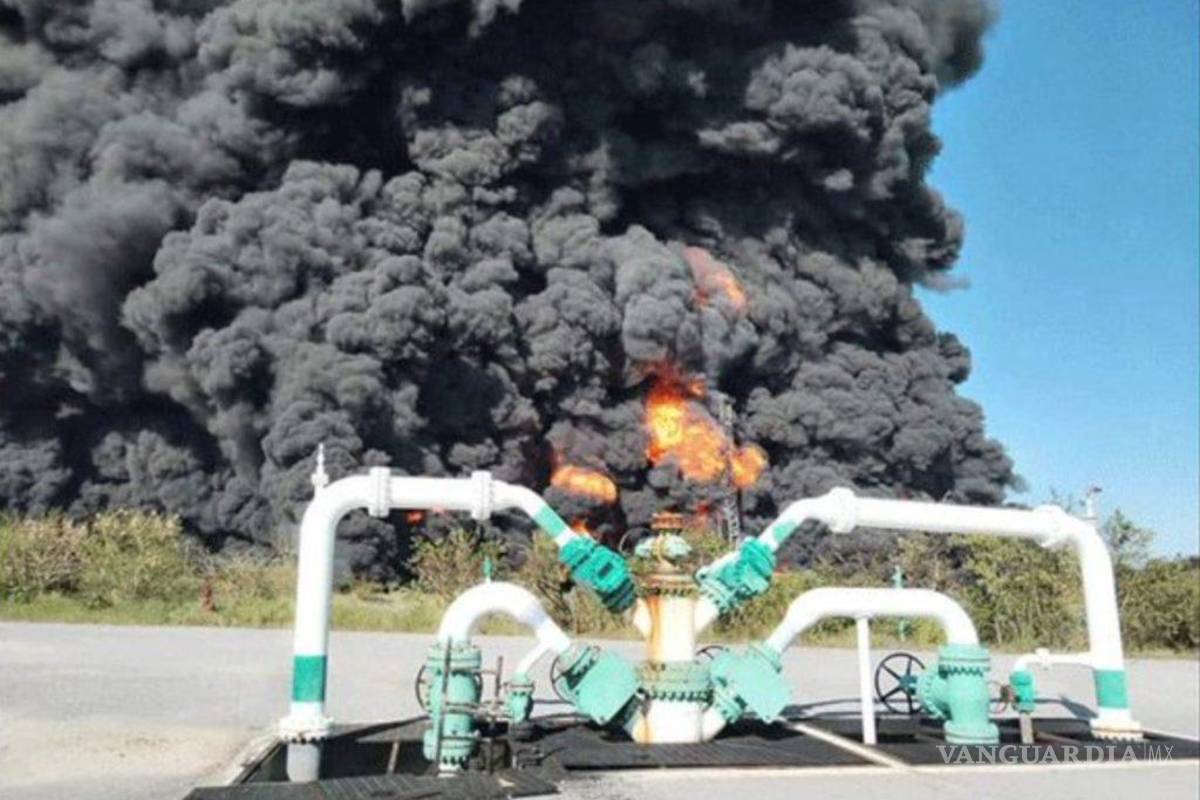 Cinco trabajadores de Pemex siguen desaparecidos tras explosiones en Veracruz