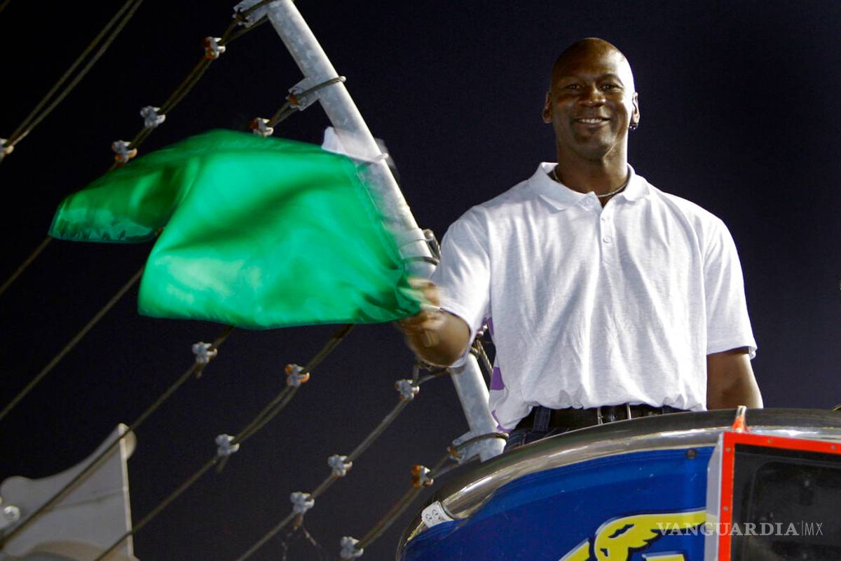 Michael Jordan anunció su equipo de Nascar