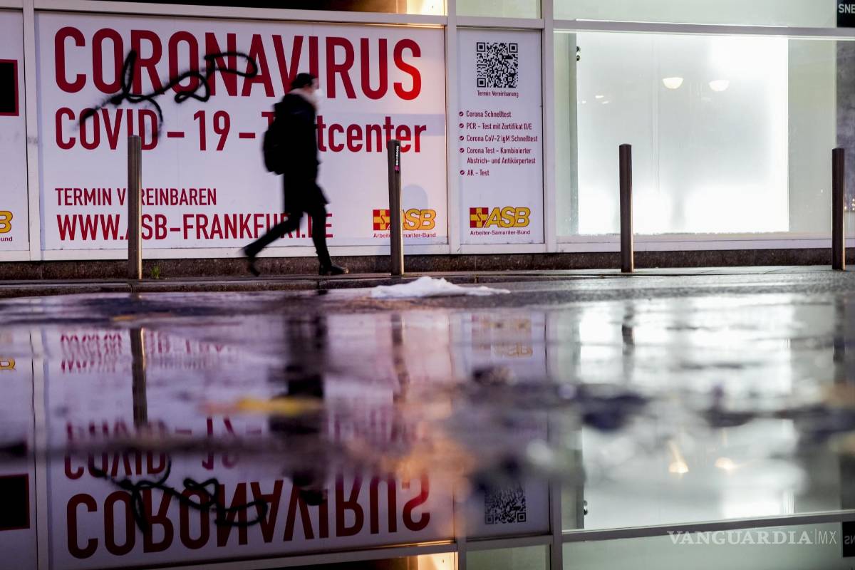 Europa aumenta las restricciones para afrontar nueva ola de COVID-19