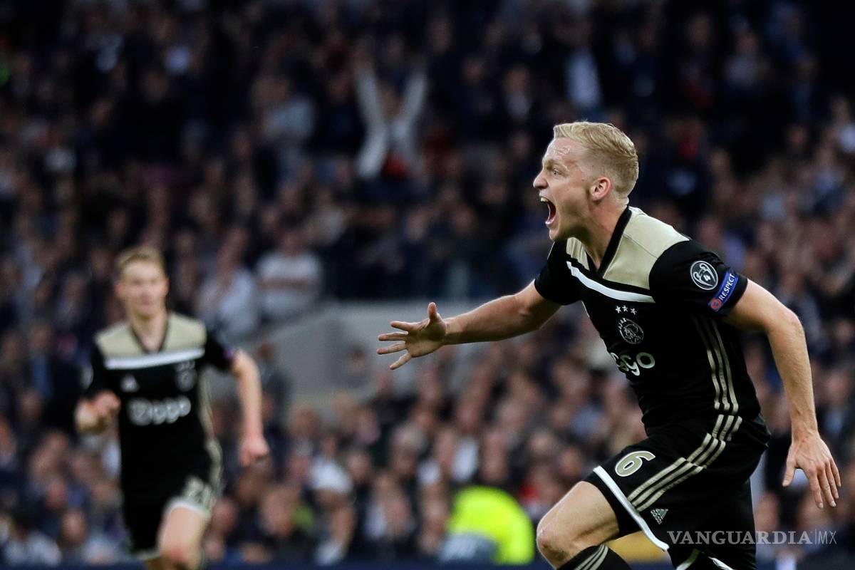 Ajax sigue viviendo el 'cuento de hadas' y gana al Tottenham en la Champions League