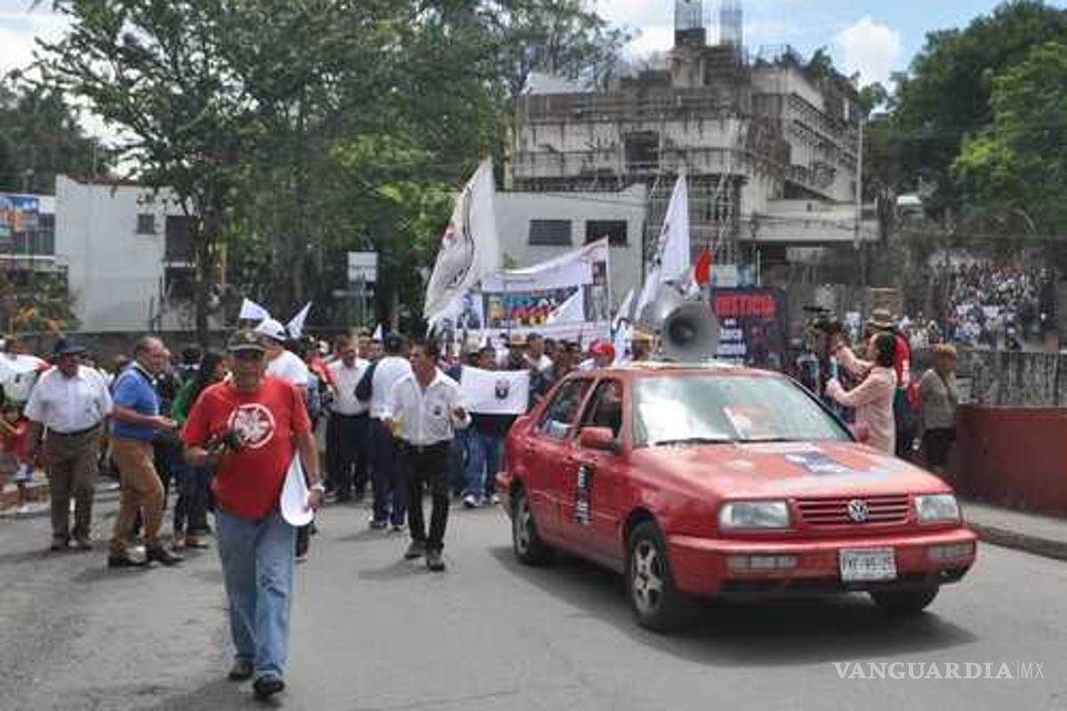 Exigen justicia por asesinato de líder del SME en Morelos
