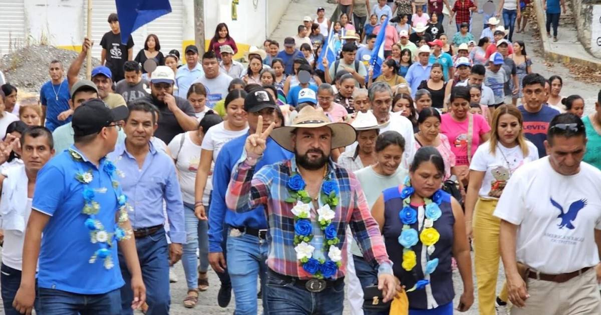 Atacan con drones domicilio de alcalde electo de Veracruz