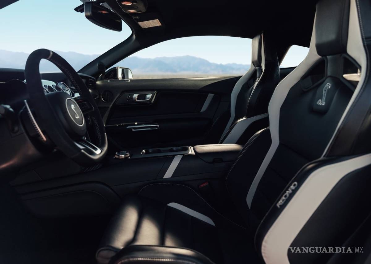 $!La Cobra más veloz llega a México, Ford Mustang Shelby GT500 2020; checa precios, versiones y equipamiento