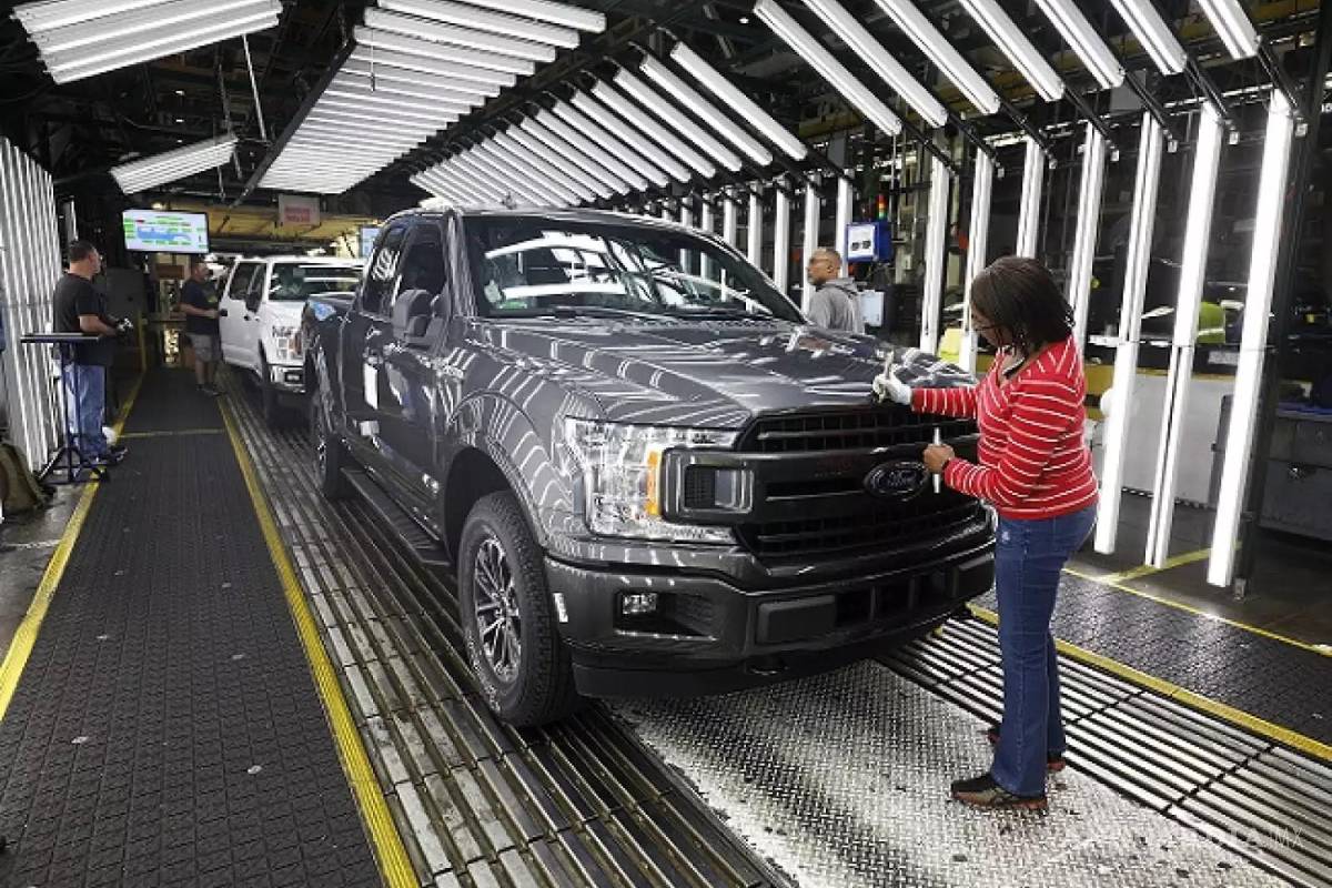 Avalan trabajadores nuevo contrato colectivo firmado por el sindicato y Ford Motor