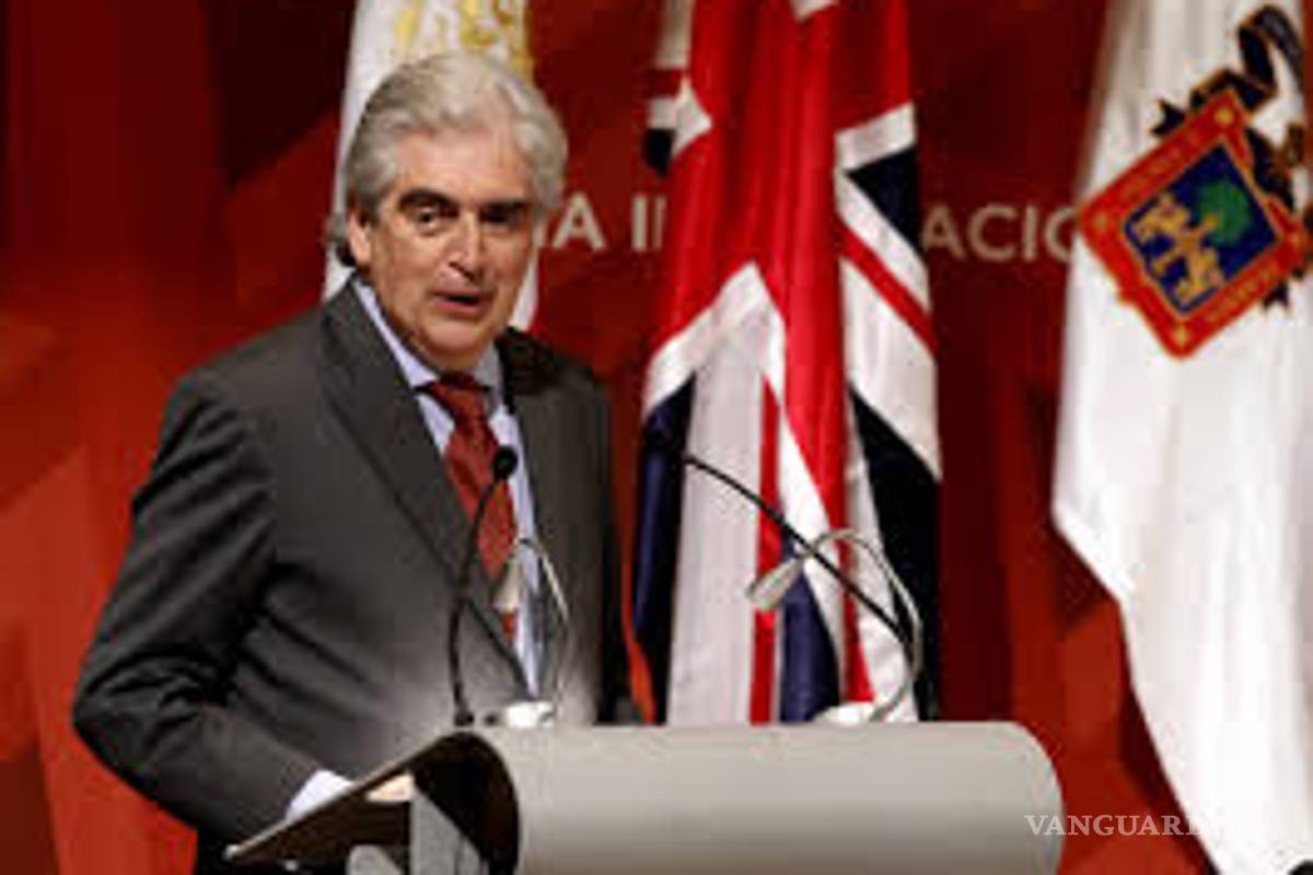 Muere el secretario de Cultura Rafael Tovar y de Teresa