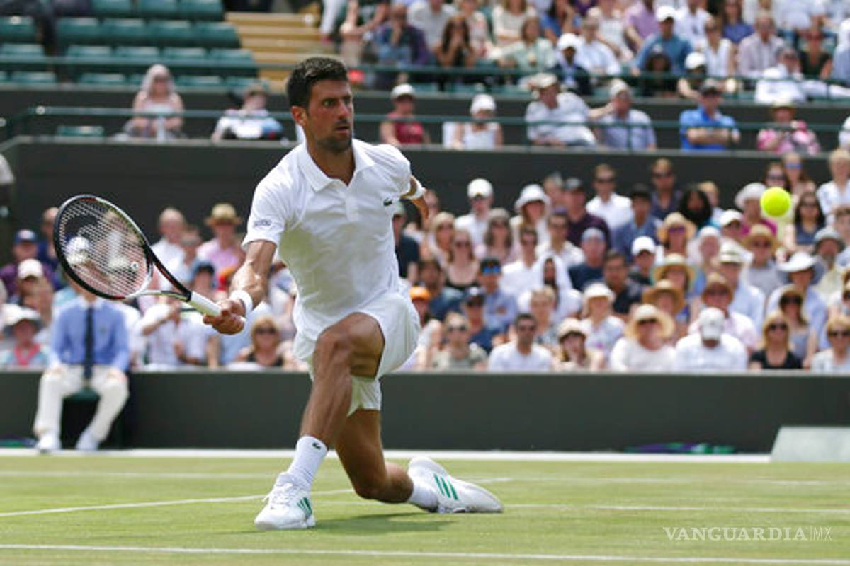Djokovic avanza sin problemas a tercera ronda