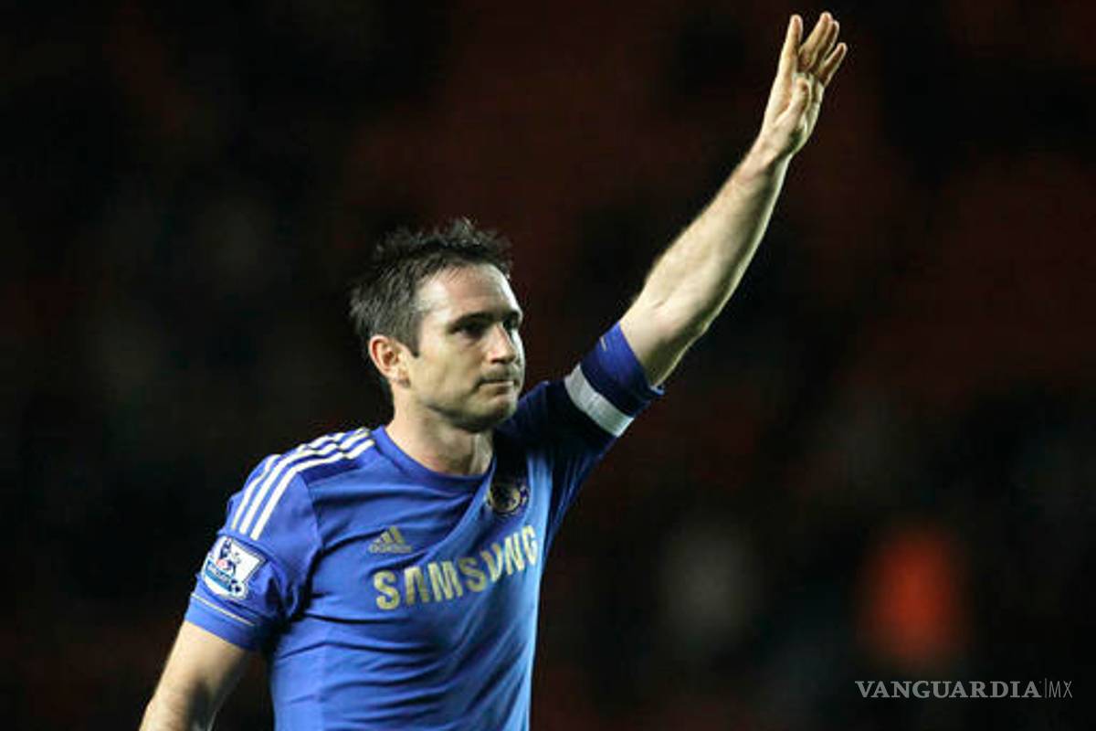 Frank Lampard anunció su retiro de las canchas