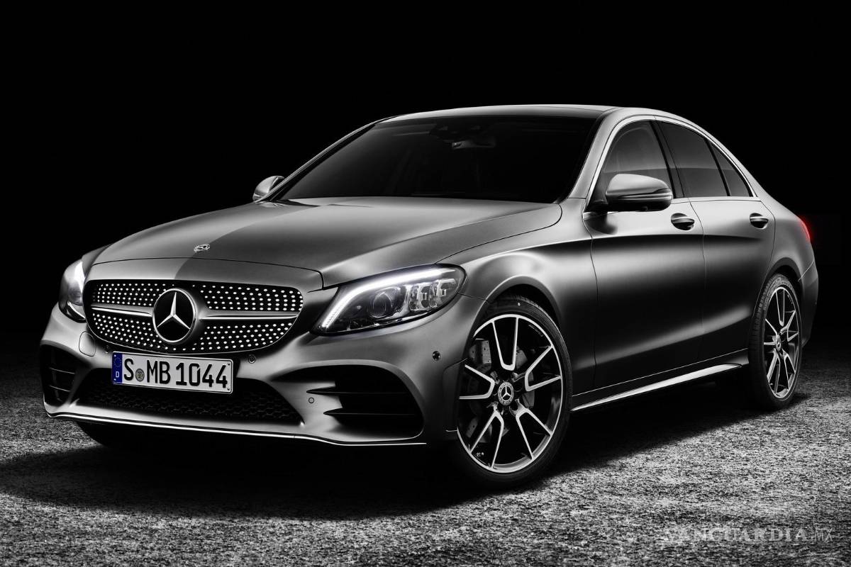Mercedes-Benz Clase C 2019, con pocos cambios pero más tecnología